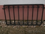 Kovaná okenní mříž 
