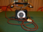 Starožitný telefon 